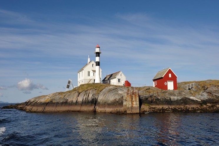 Faro isola