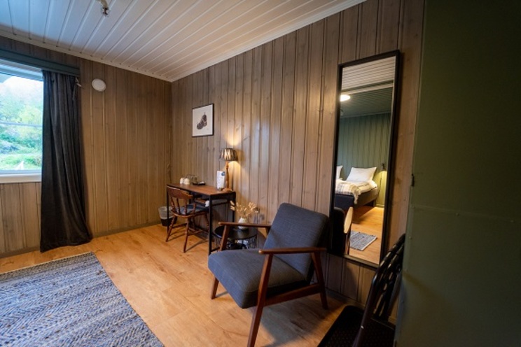 Skar win room