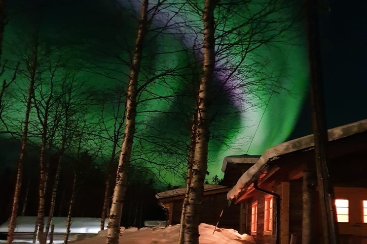 Lodge aurora